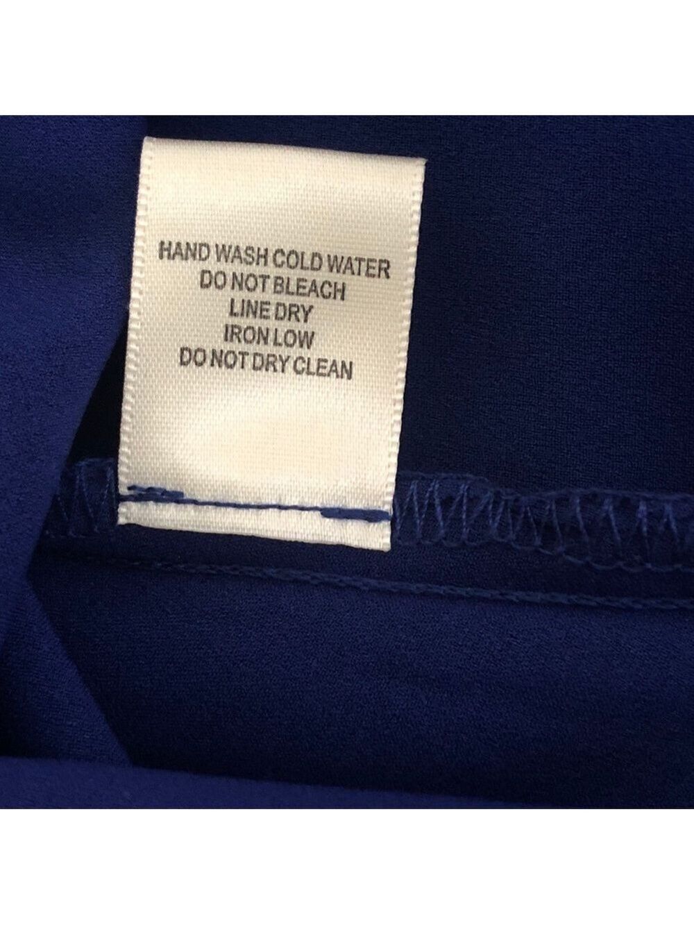 $10 SALE Guess Scalloped Hem Open Back Long Sleeve Top XS - Picture 7 of 8